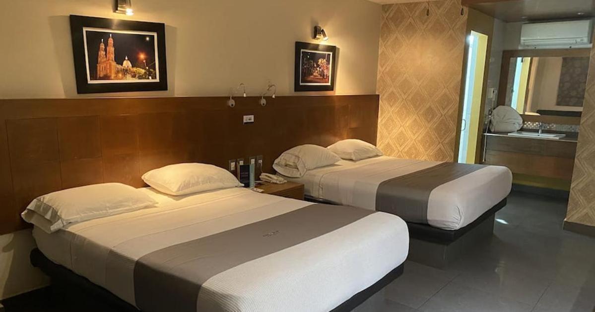 Hotel Maioris El Diez Кульякан Экстерьер фото